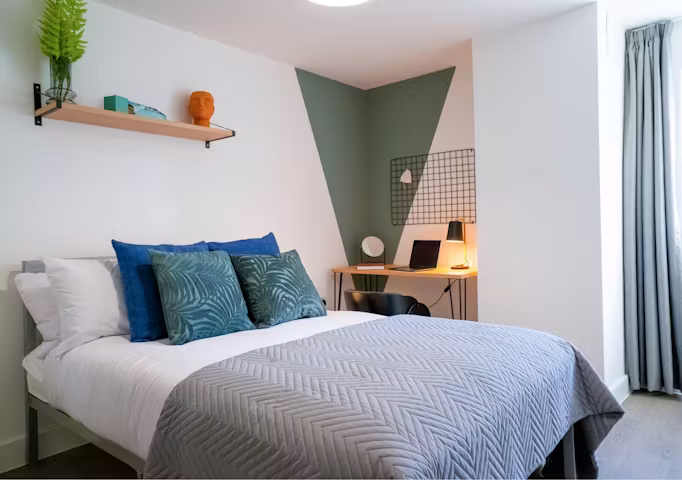 71-monks-road-ln2-5hp-lincoln-Apartment-1