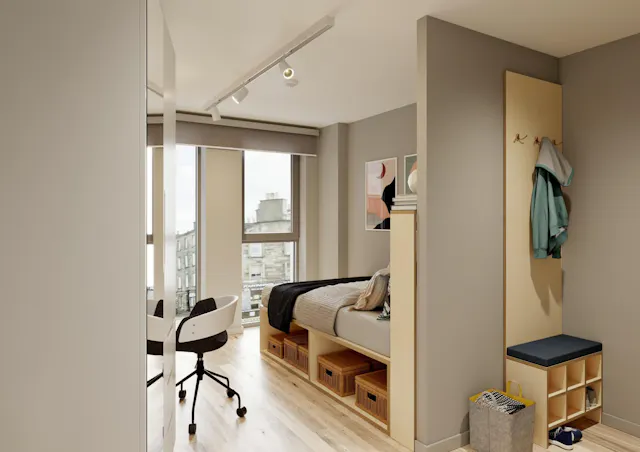 9 Bed Standard Ensuite room image 1