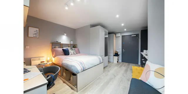Premium Studio room image 2