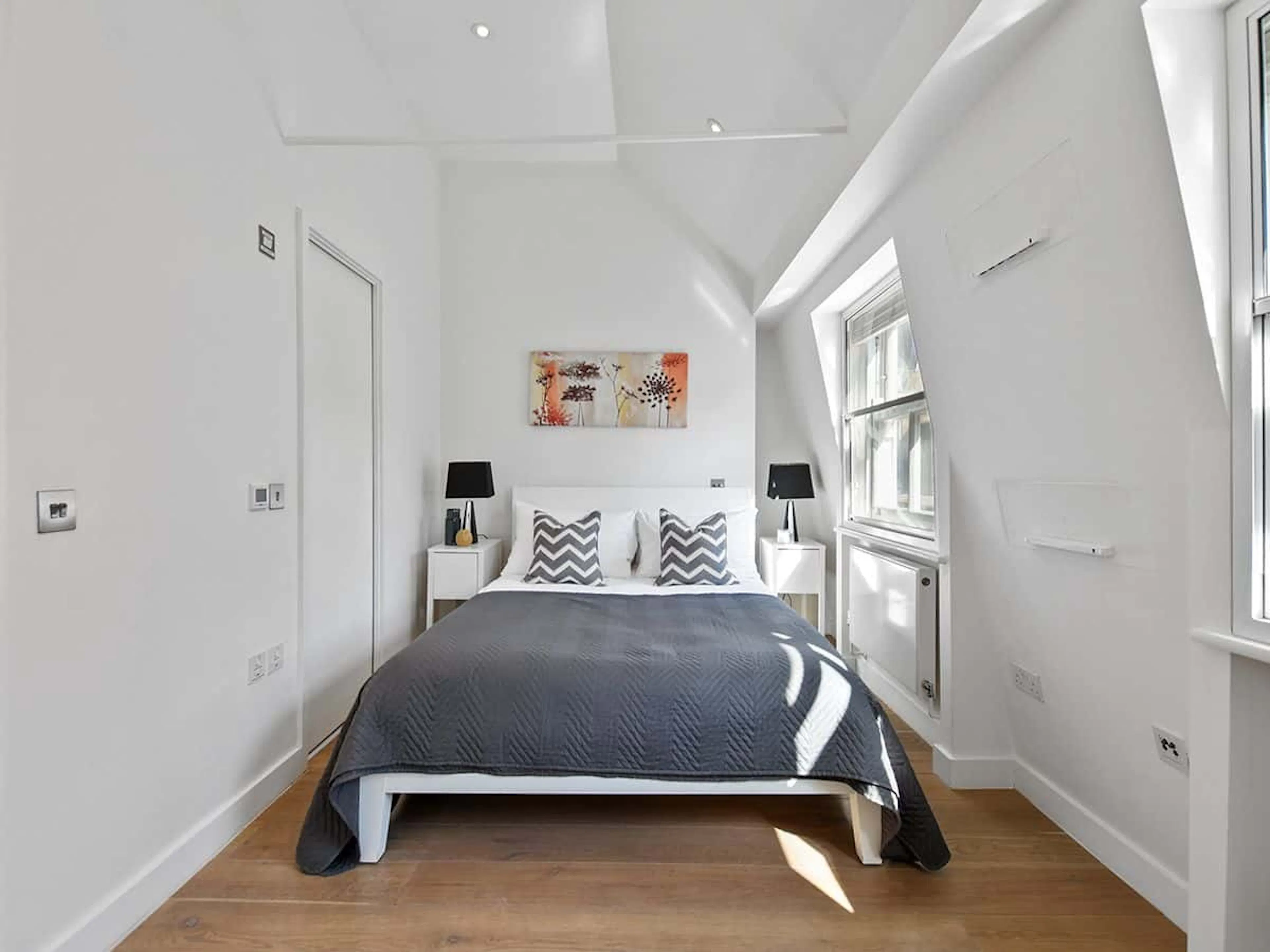 One room in 2 bedroom apartment ROOM 1