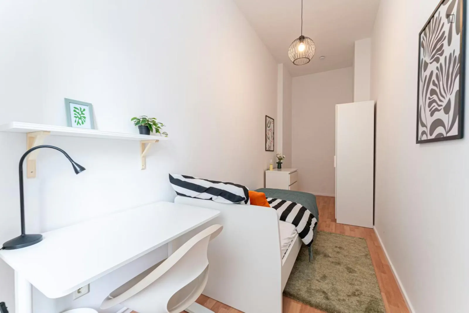 schlostrae-berlin-4 Bedroom Shared Apartments