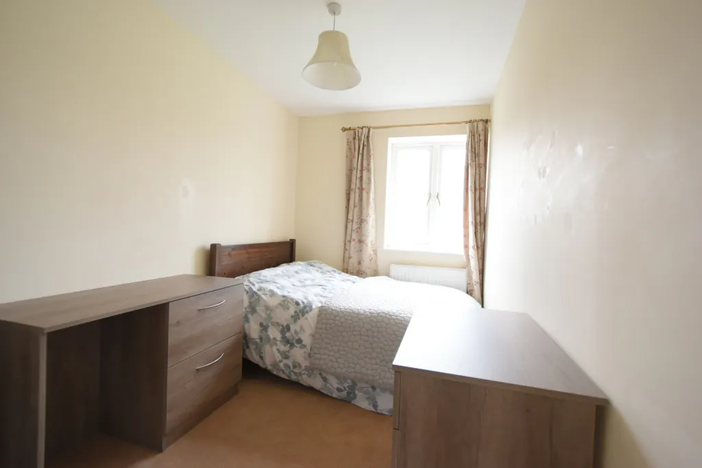 4 Bed Apartment ROOM 1