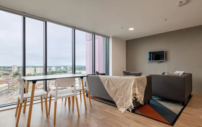 Standard Ensuite Room