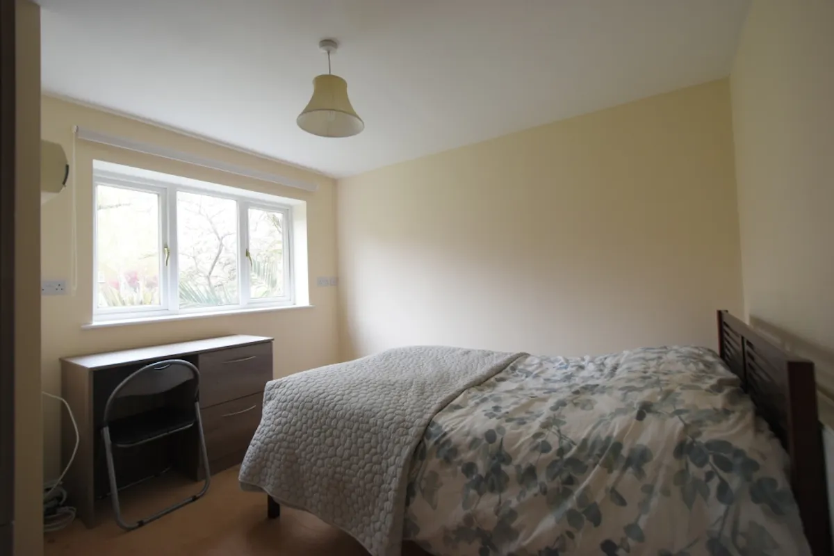 4 Bed Apartment BATHROOM