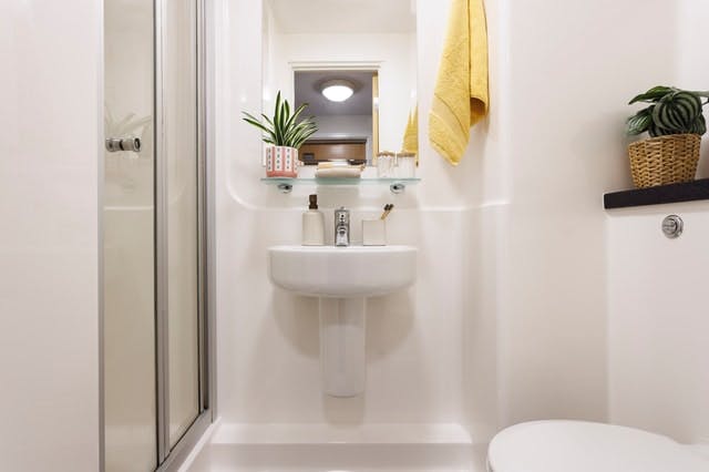 One Bed Flat High Double