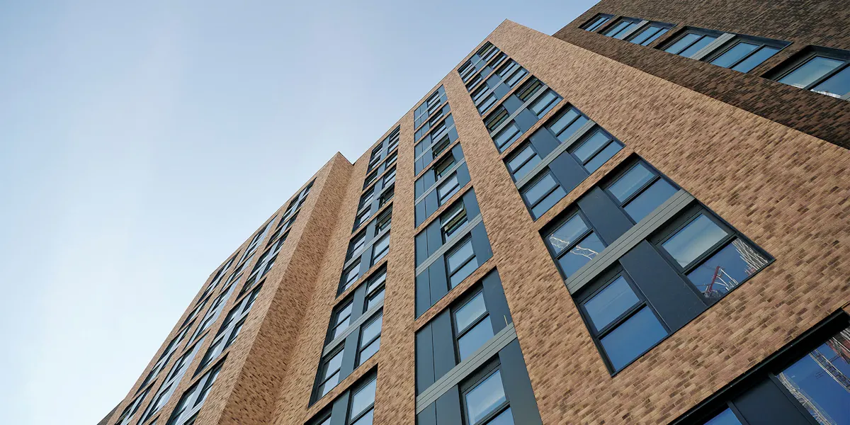 BUILDING BUILDING