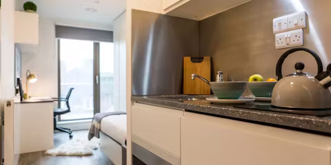 chapter-white-city-london-KITCHEN