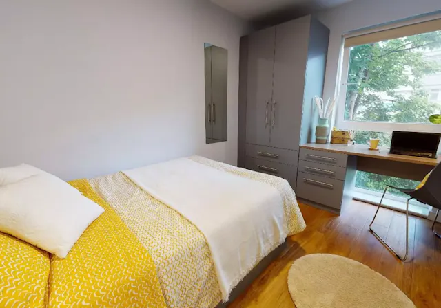 Bronze En Suite room image 2