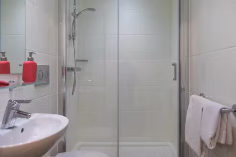 cam-foundry-cambridge-BATHROOM