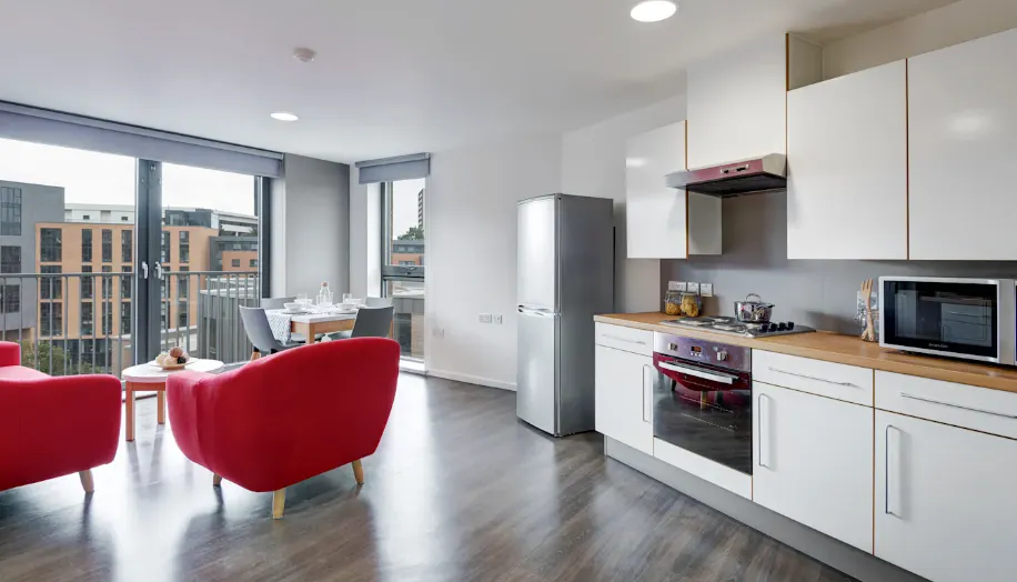 Bronze En-Suite