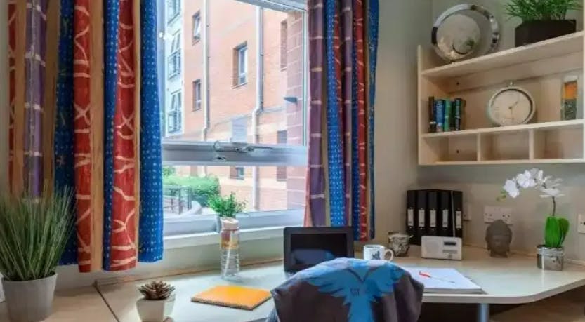 Bronze Plus En-Suite