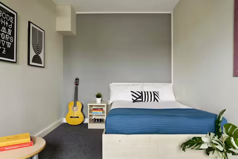 central-quay-sheffield-ROOM