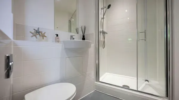 Platinum Ensuite