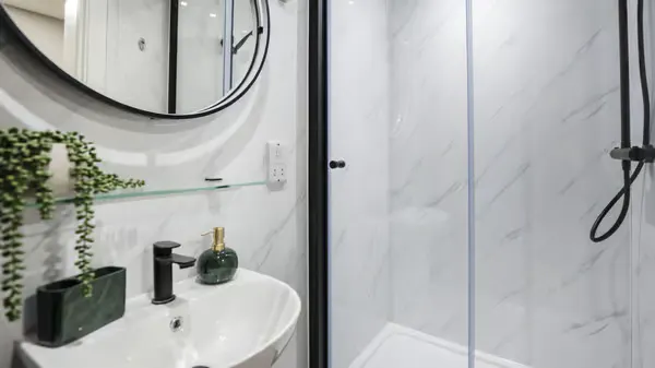Standard Studio with Single Bed and Accessible Bathroom