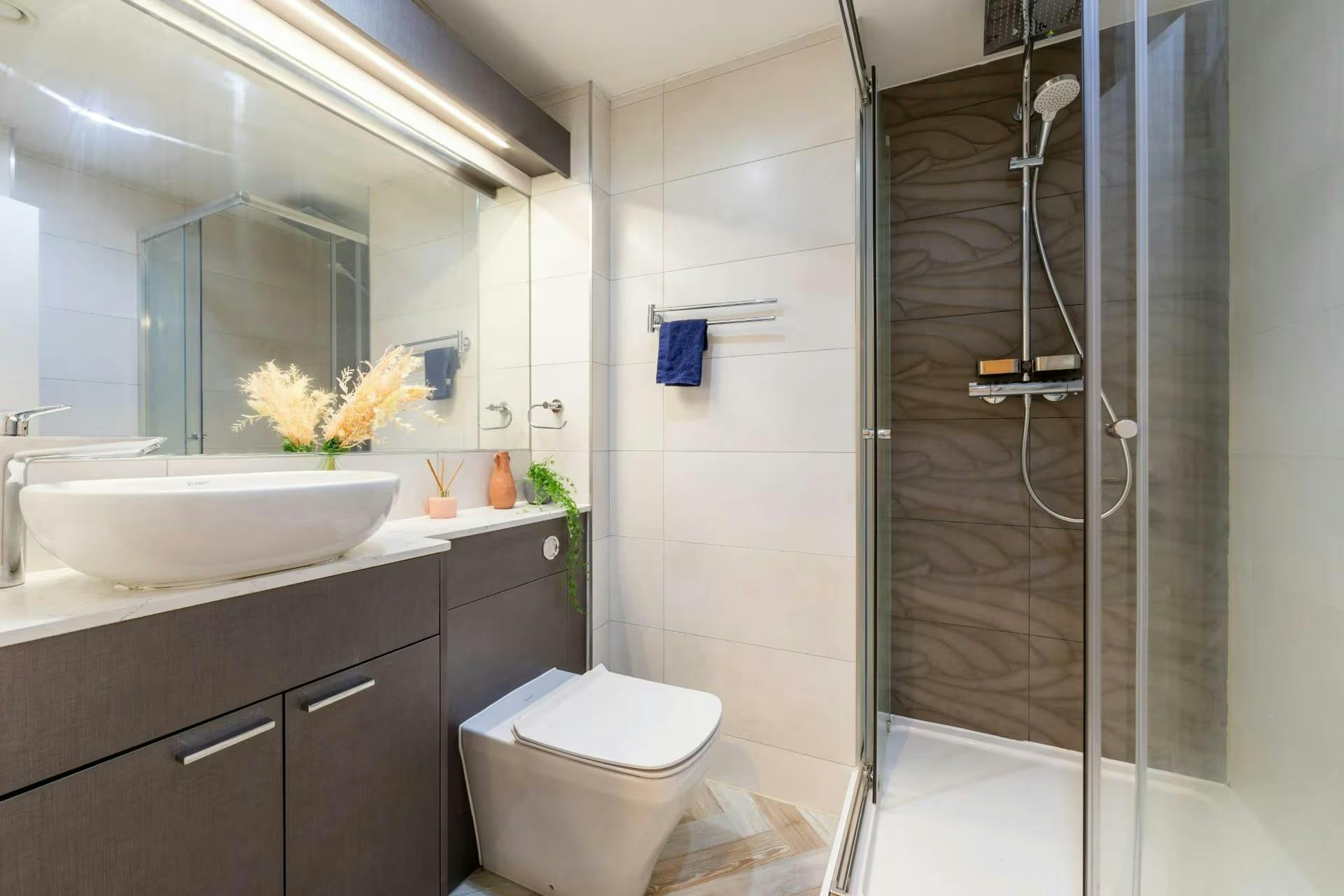 Gold 1 Bed Apartment