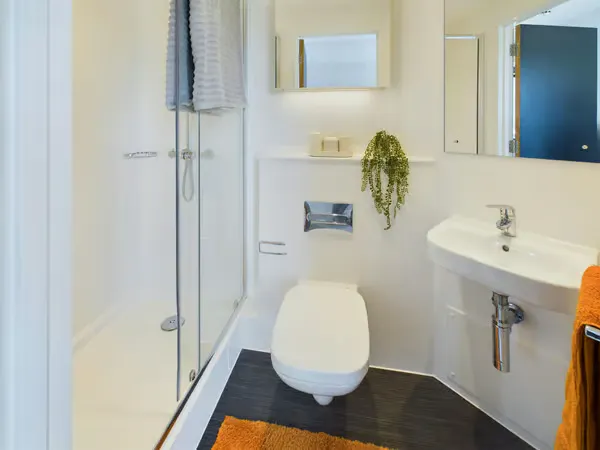 Superior Ensuite