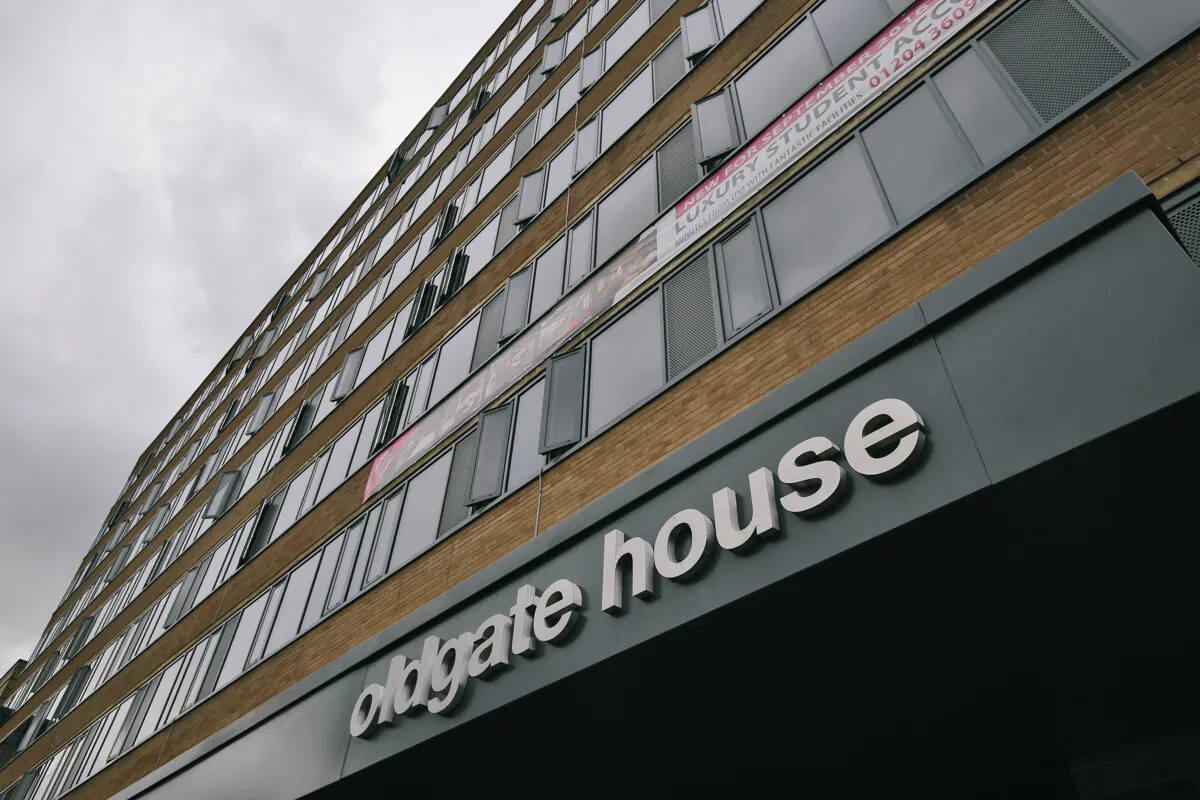 BUILDING