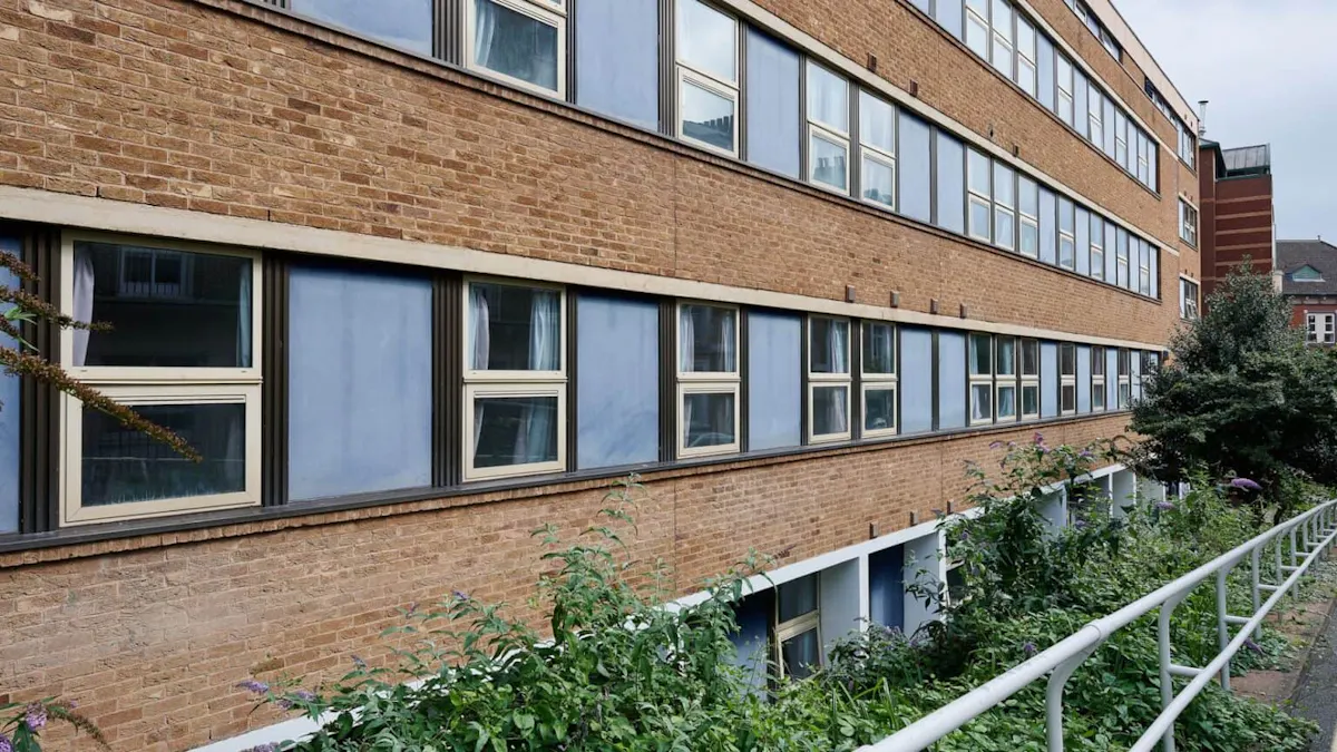 BUILDING BUILDING