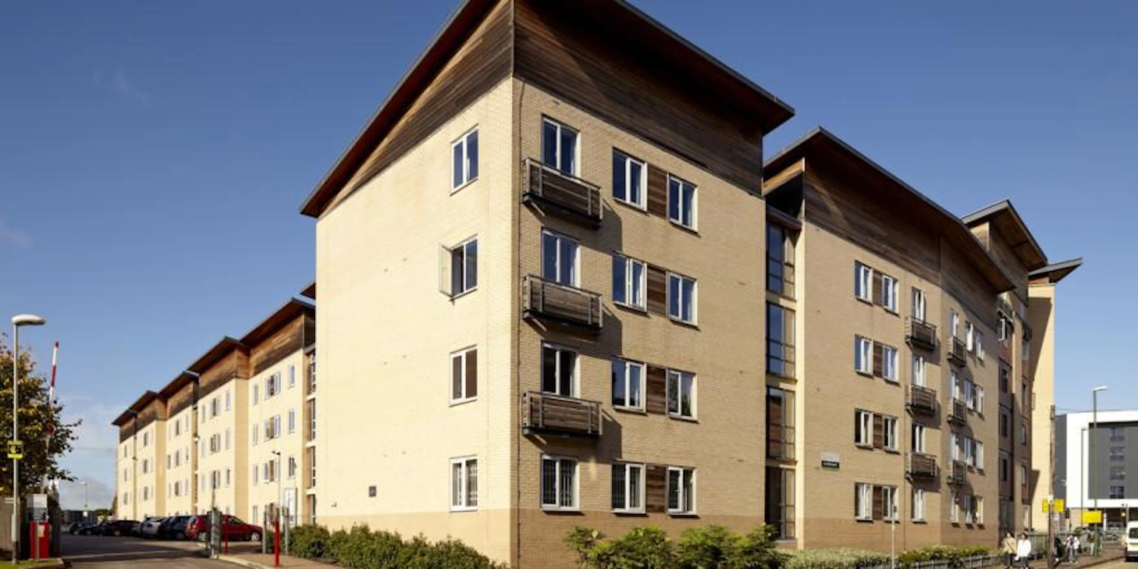 BUILDING BUILDING 4