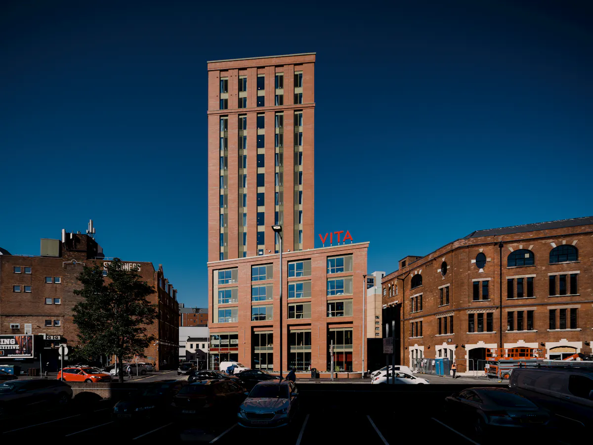 BUILDING BUILDING