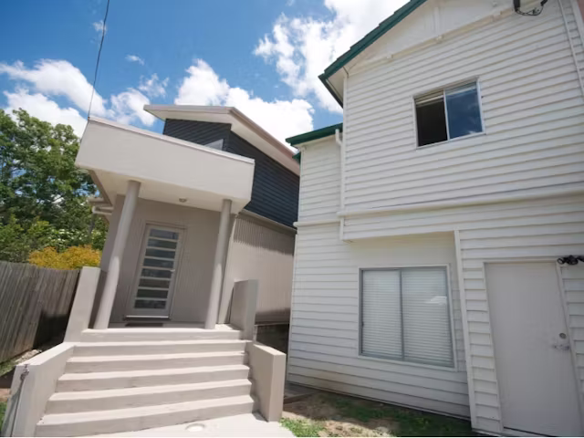 5-moy-st-kelvin-grove-brisbane-BUILDING-1