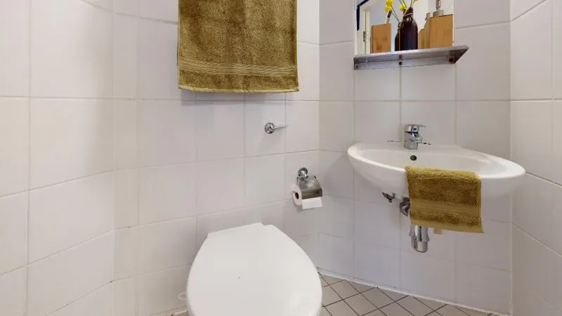 Silver En Suite Plus