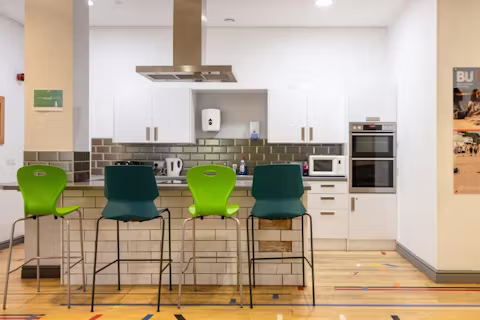 lyme-regis-house-bournemouth-COMMON_AREA