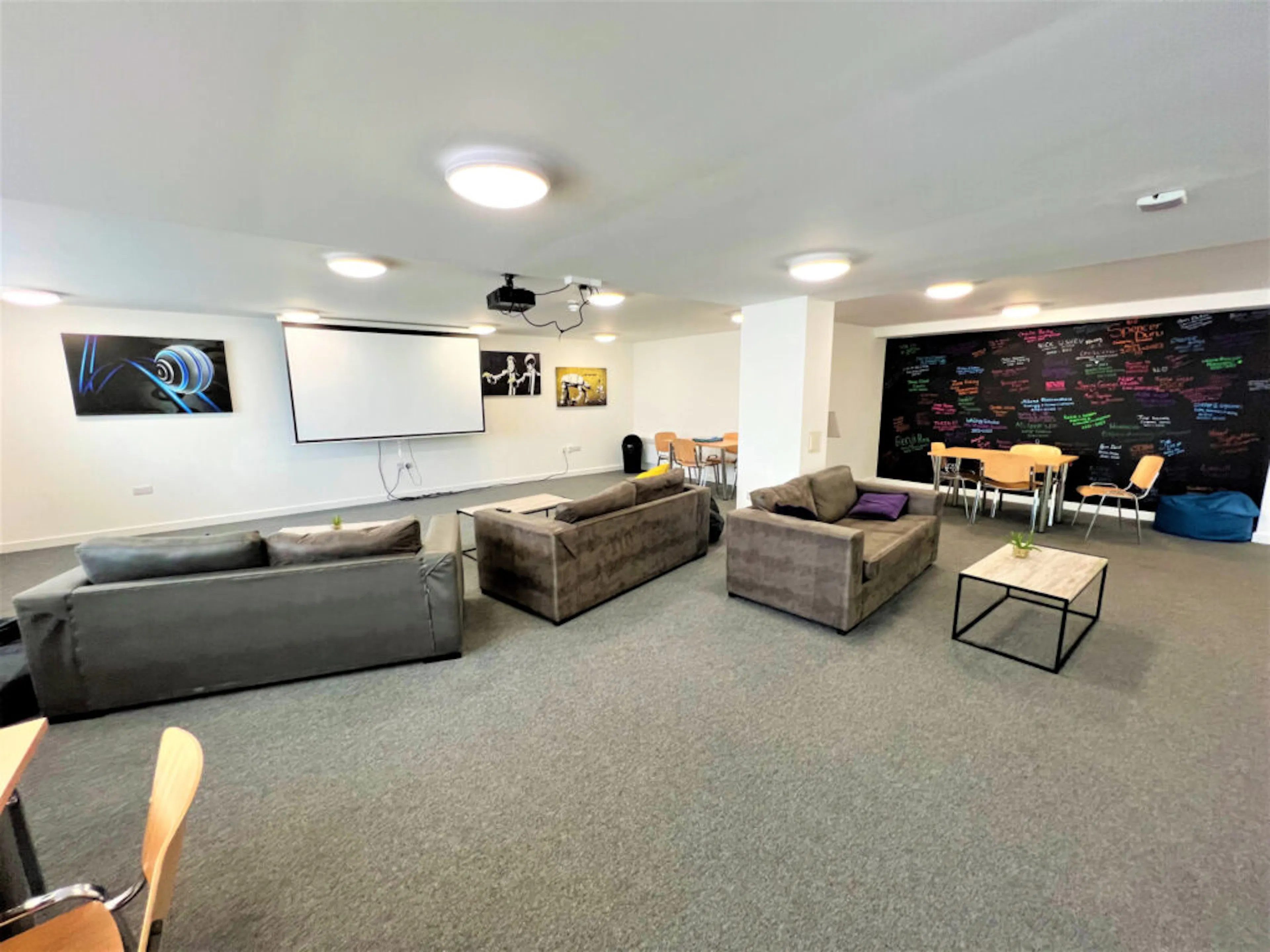 Classic Studio COMMON_AREA 1