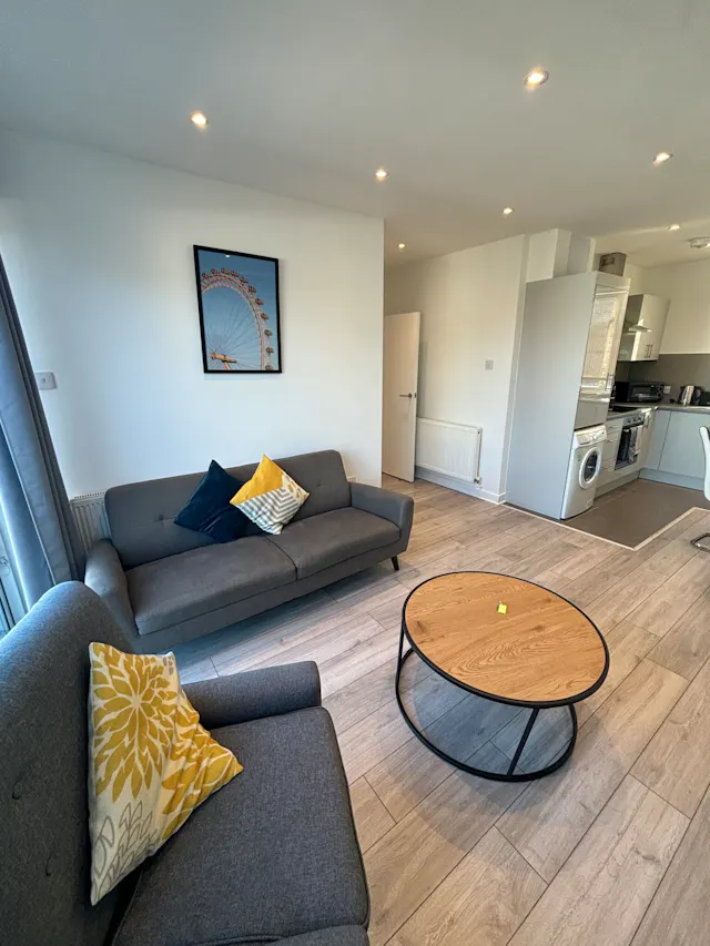 Two-Bed Apartment room image 1