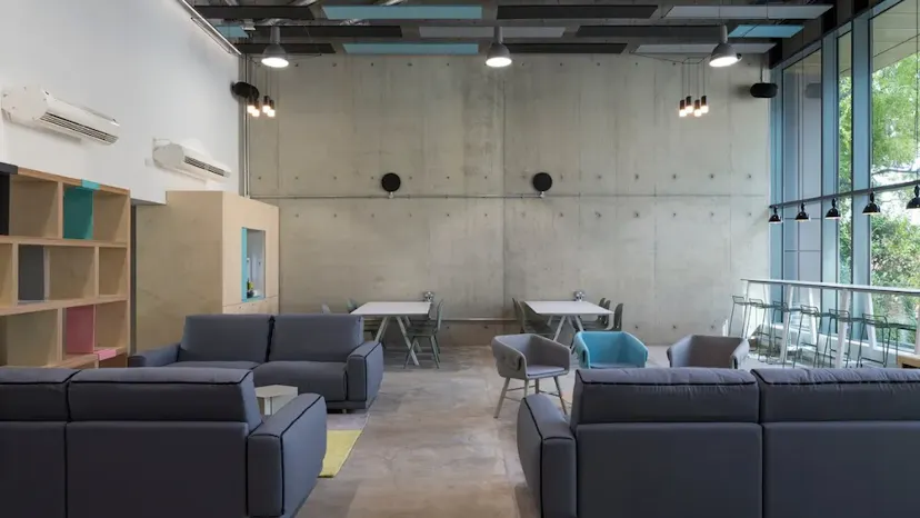 Property video thumbnail 1