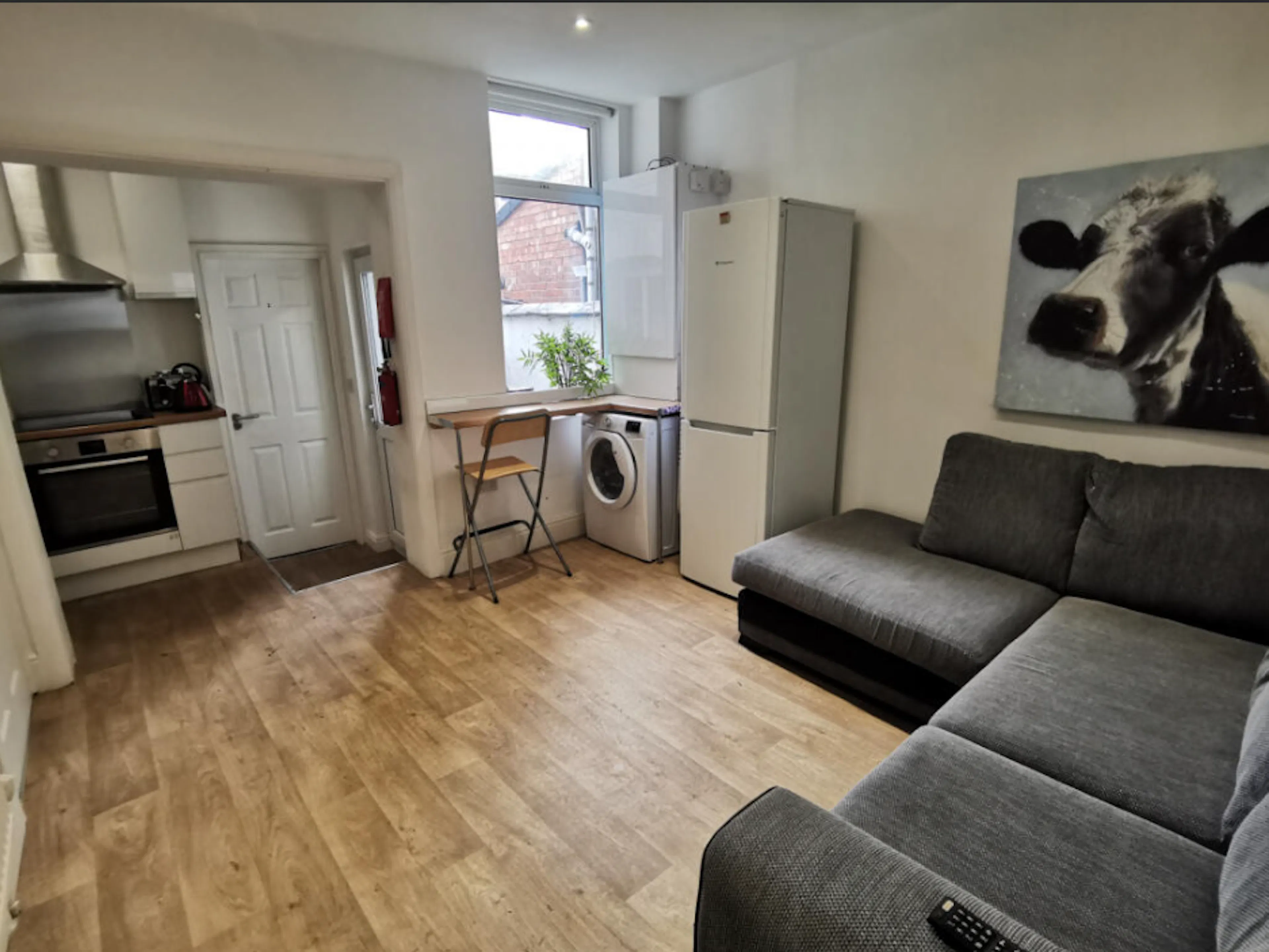 2 Bedroom Apartment KITCHEN 2