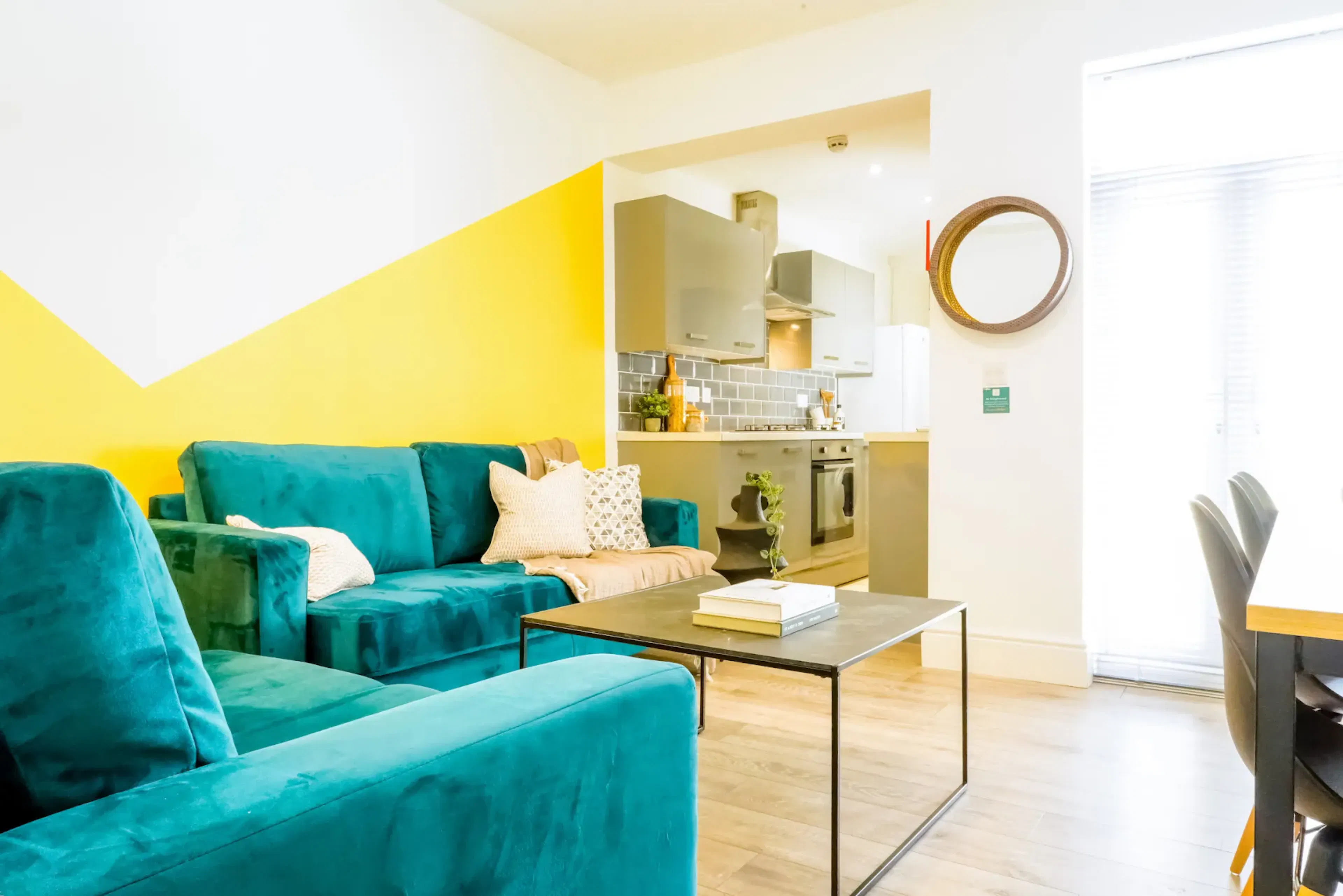 5 Bed Apartment ROOM 3