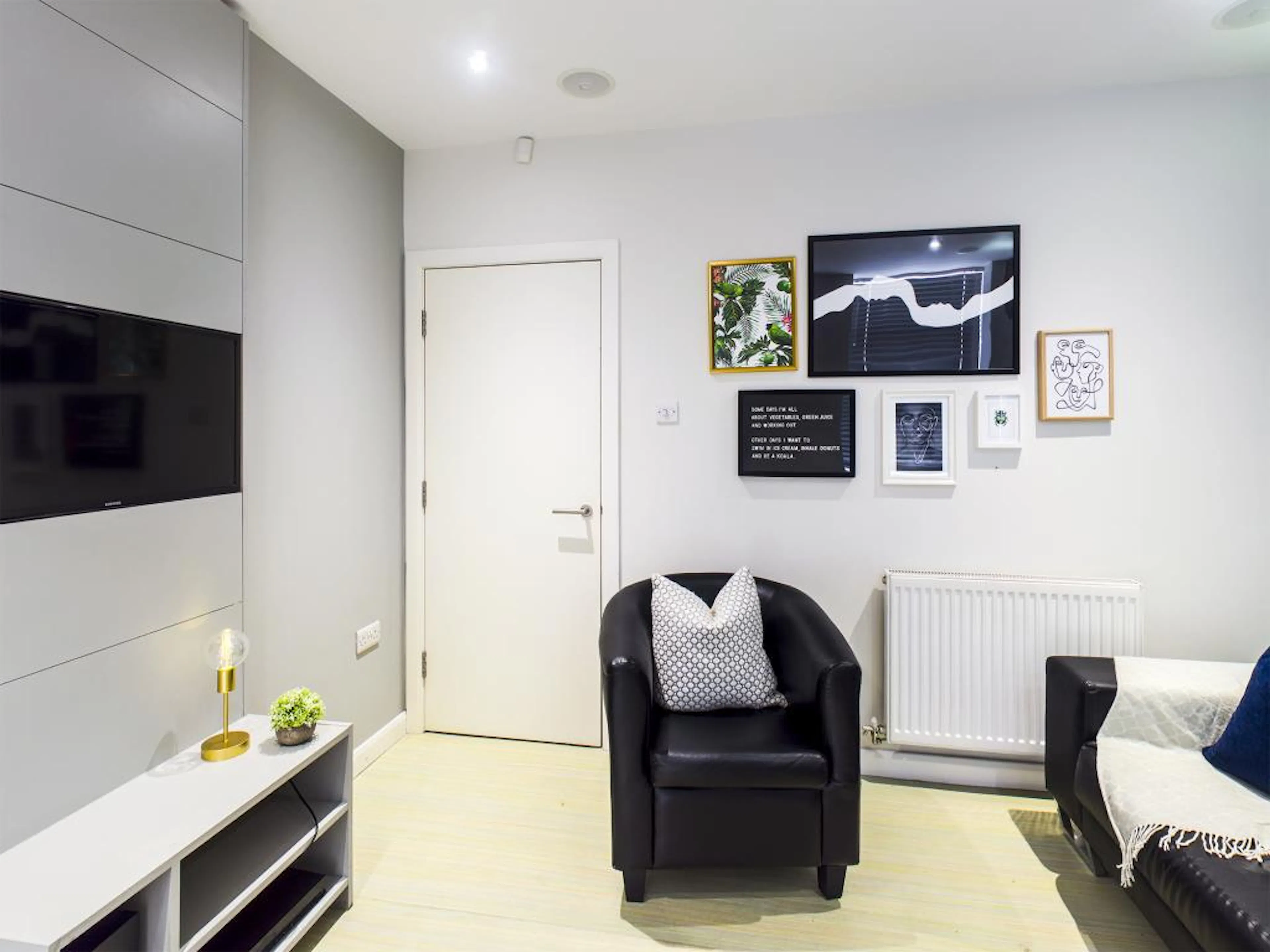 4 Bed Apartment COMMON_AREA 4
