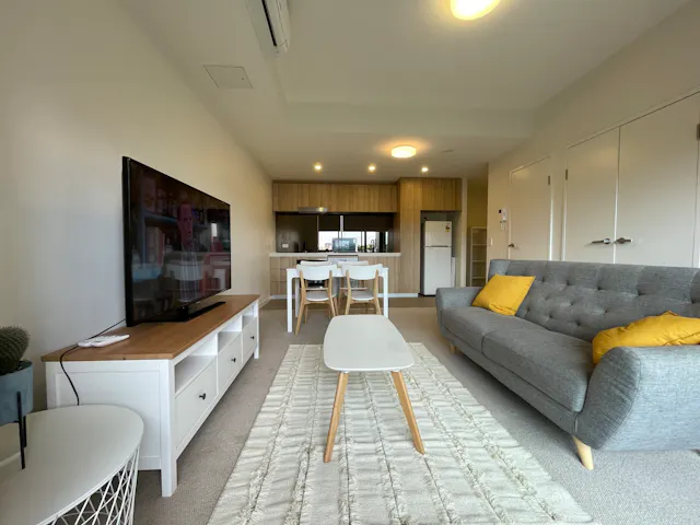 One-Bed Apartment room image 1