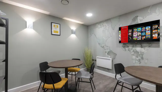 Premier (Breakfast bar) room image 1