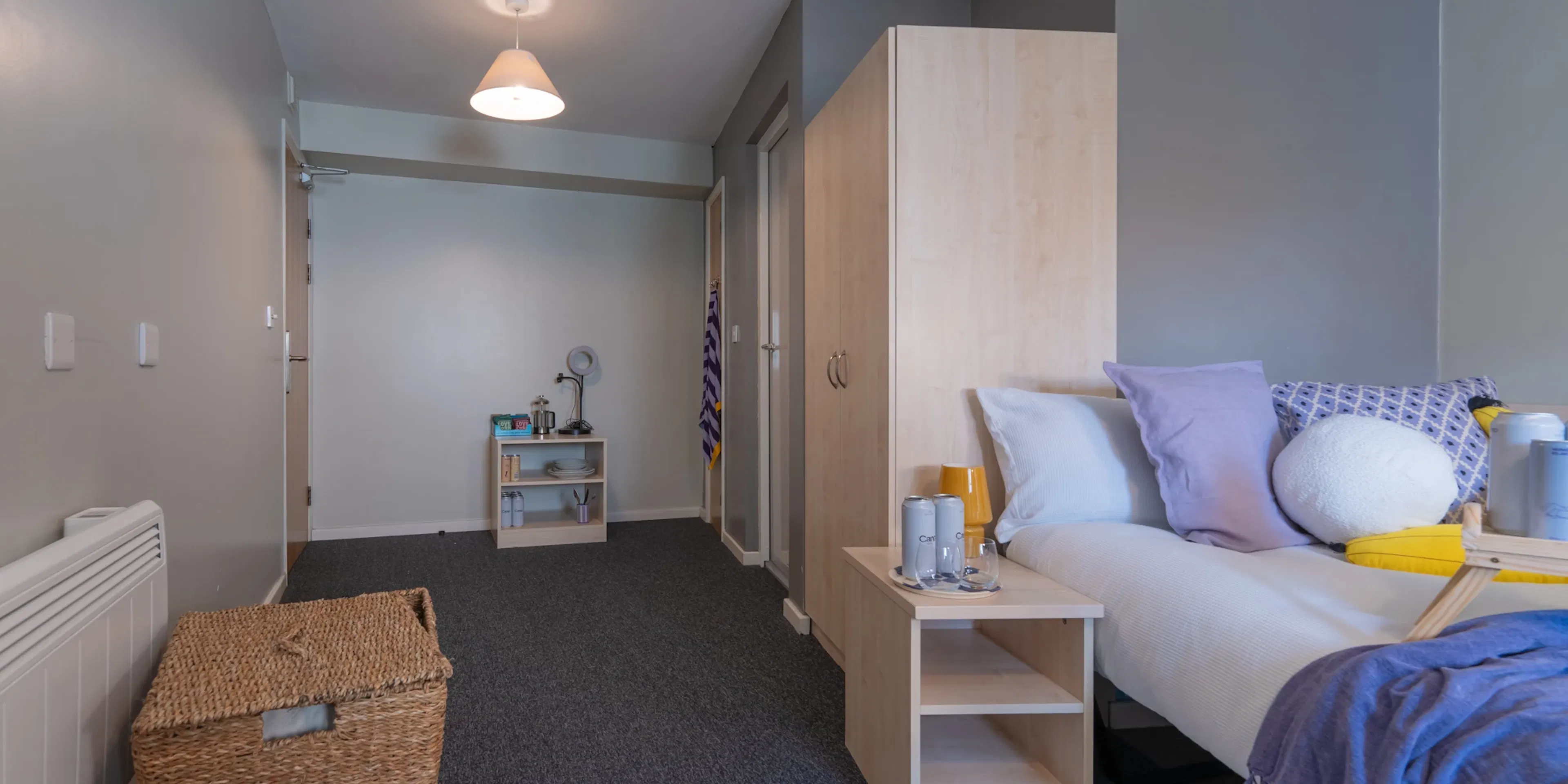 Silver Ensuite Lower Level ROOM 4
