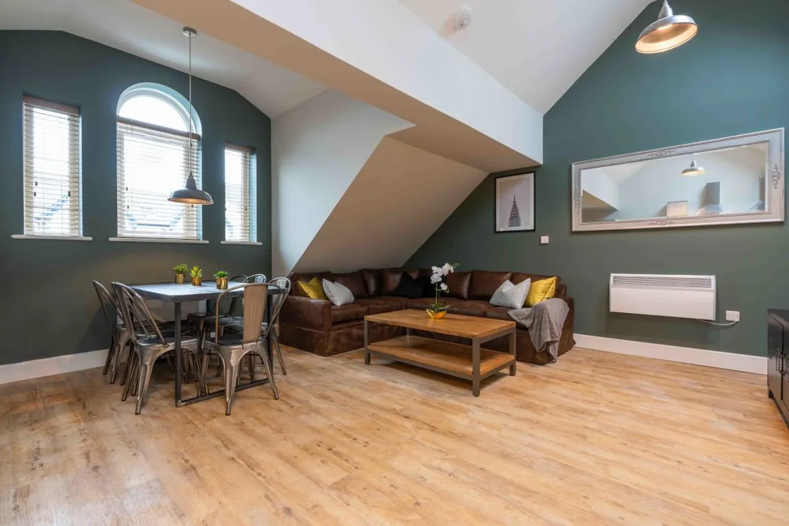 126 Walter Road-Swansea-COMMON_AREA-1