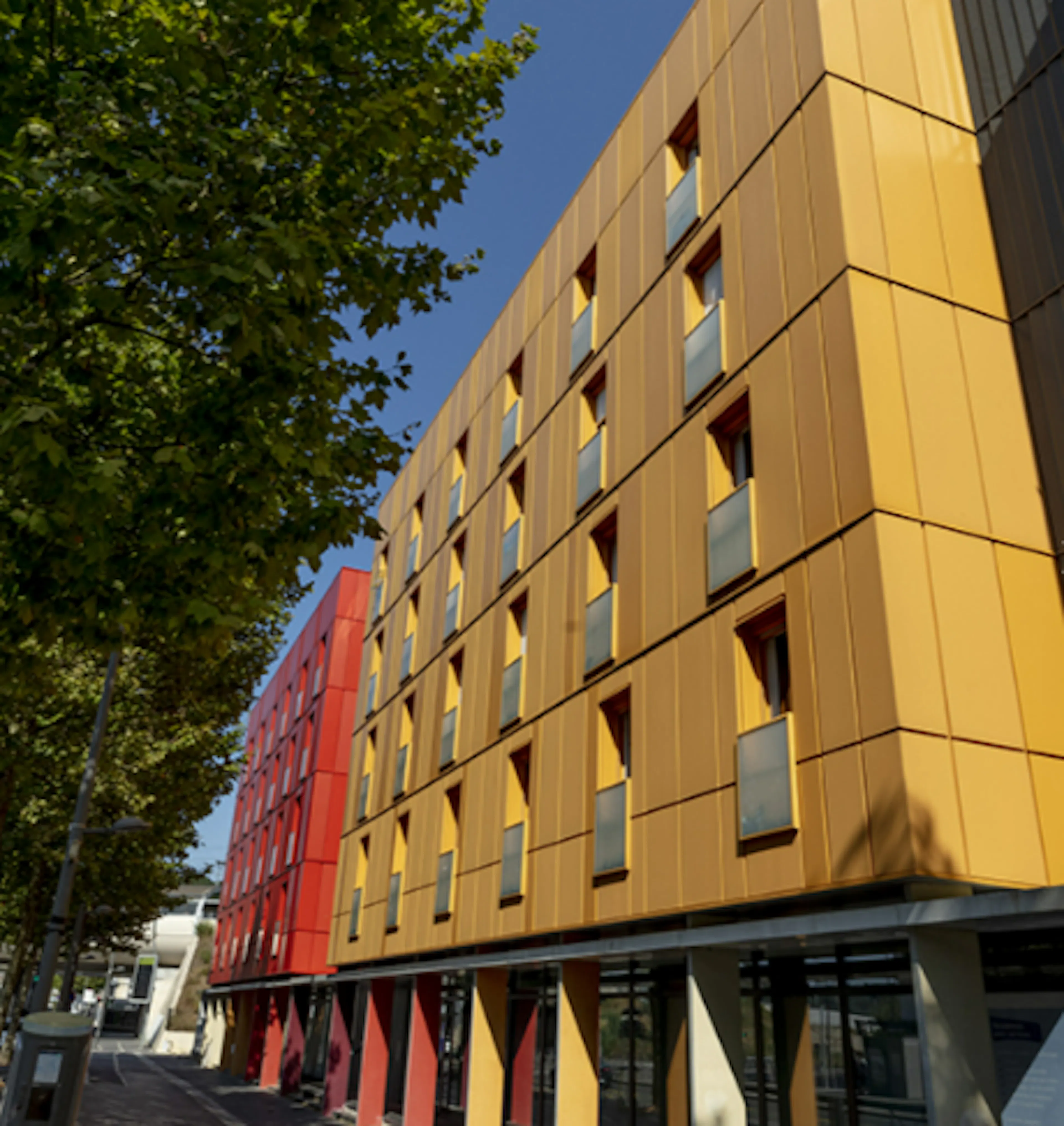 BUILDING BUILDING 3