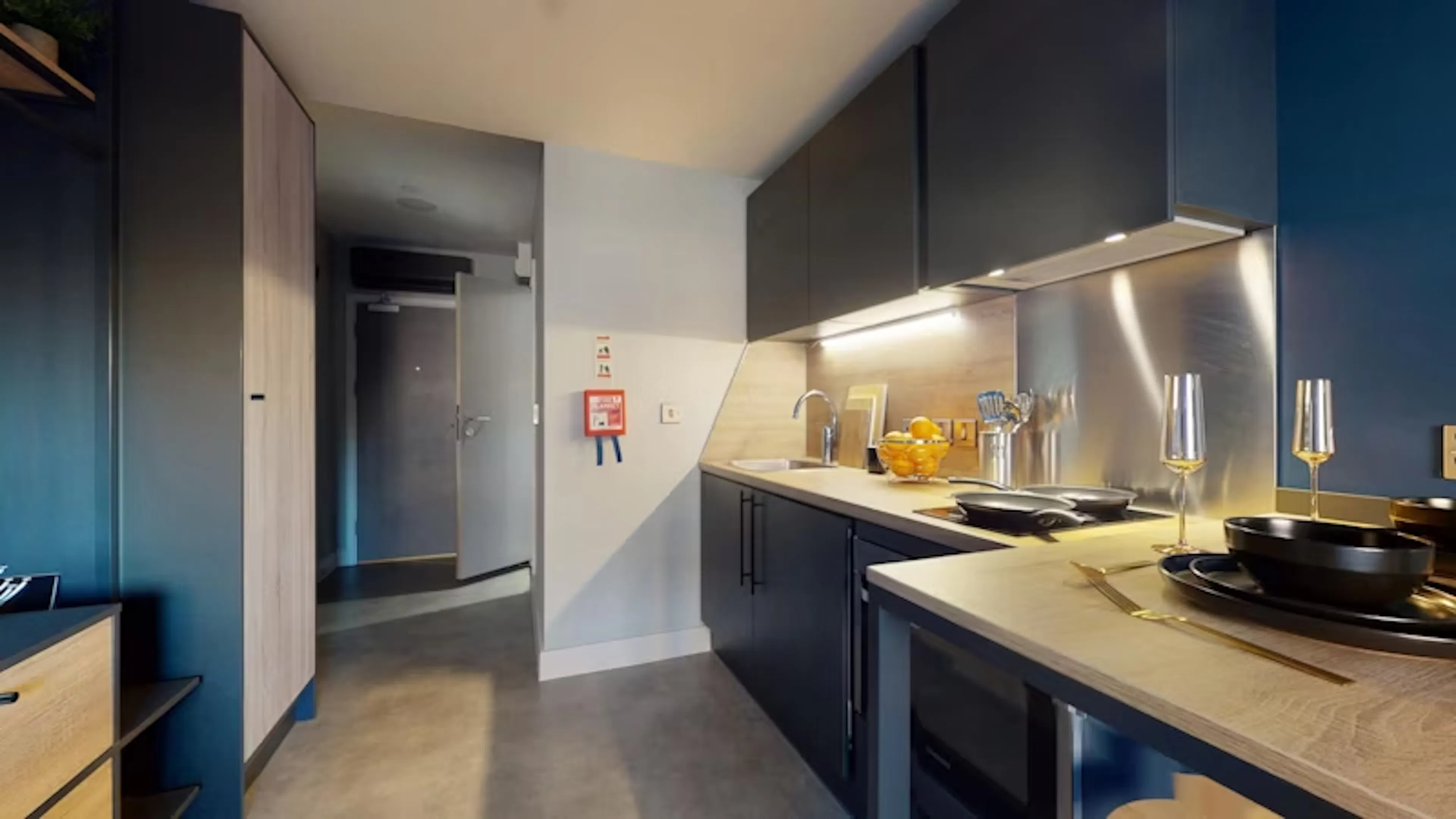 Classic Studio (Ground Floor) KITCHEN 4