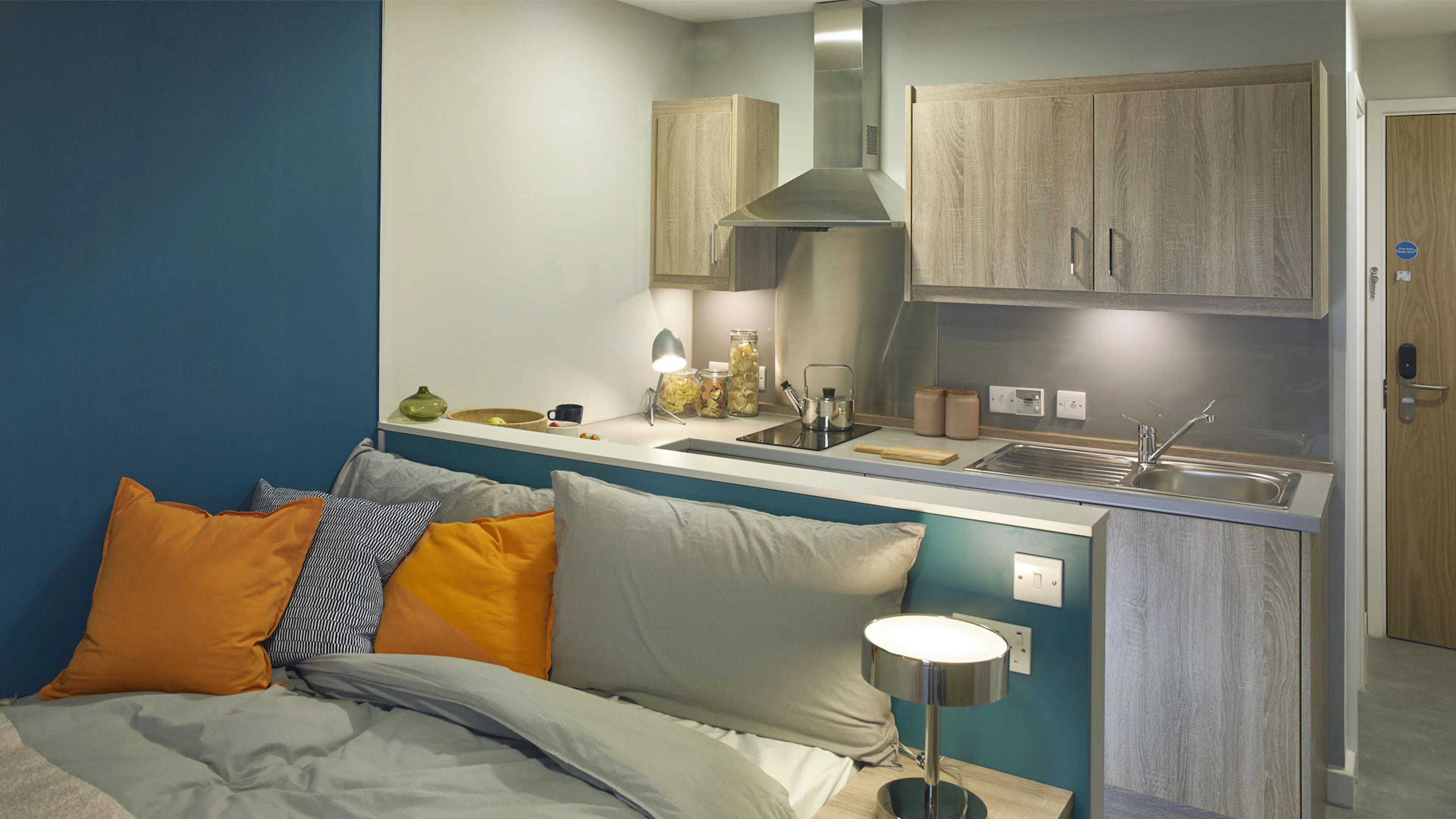 Platinum Studio ROOM 4