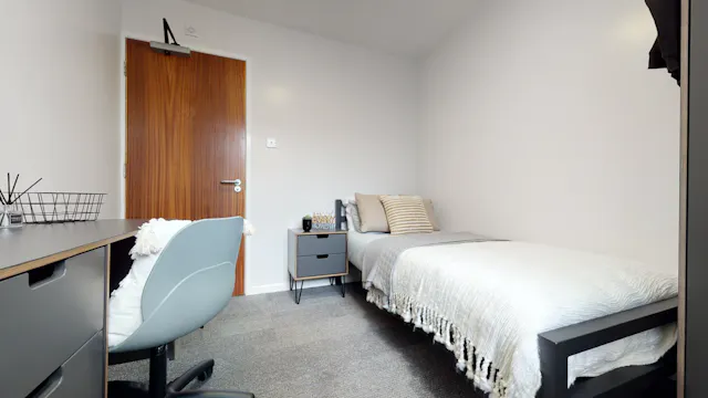 Classic 3 Bed Single room image 1
