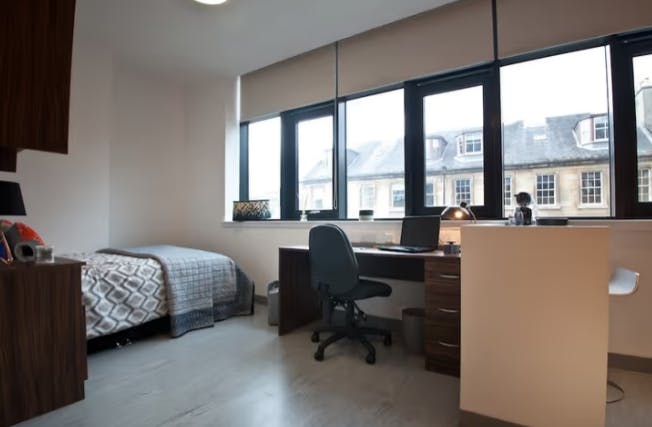 Classic 3 Bed Apartment