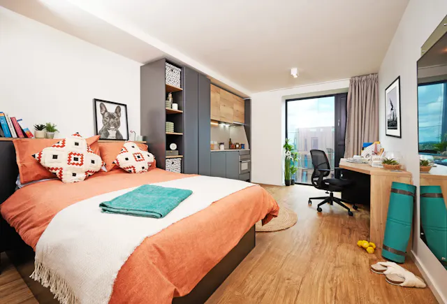 Classic room image 1
