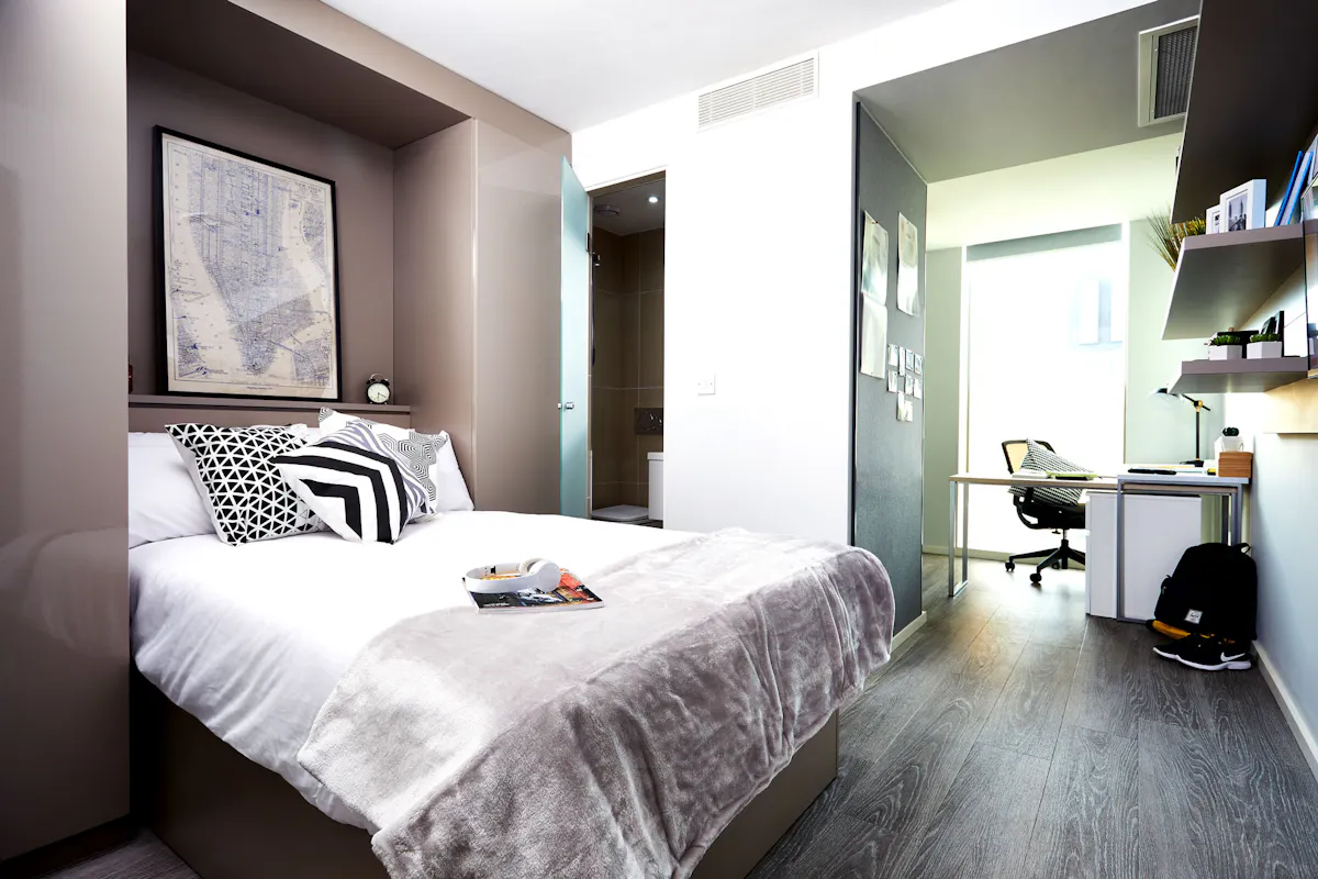 Classic ROOM