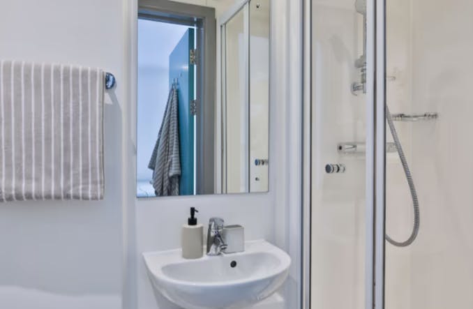 Classic Smaller 3-4 Bed Apartment