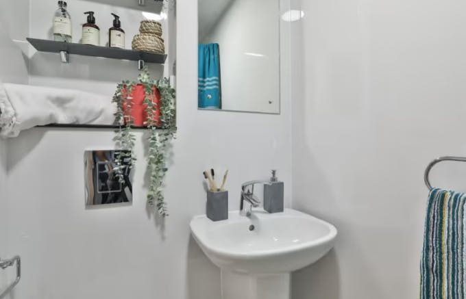 Classic Smaller Studio
