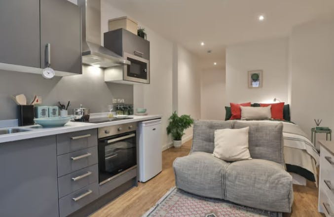 Classic Smaller Studio