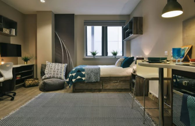 Classic Bigger Studio - Top Floor