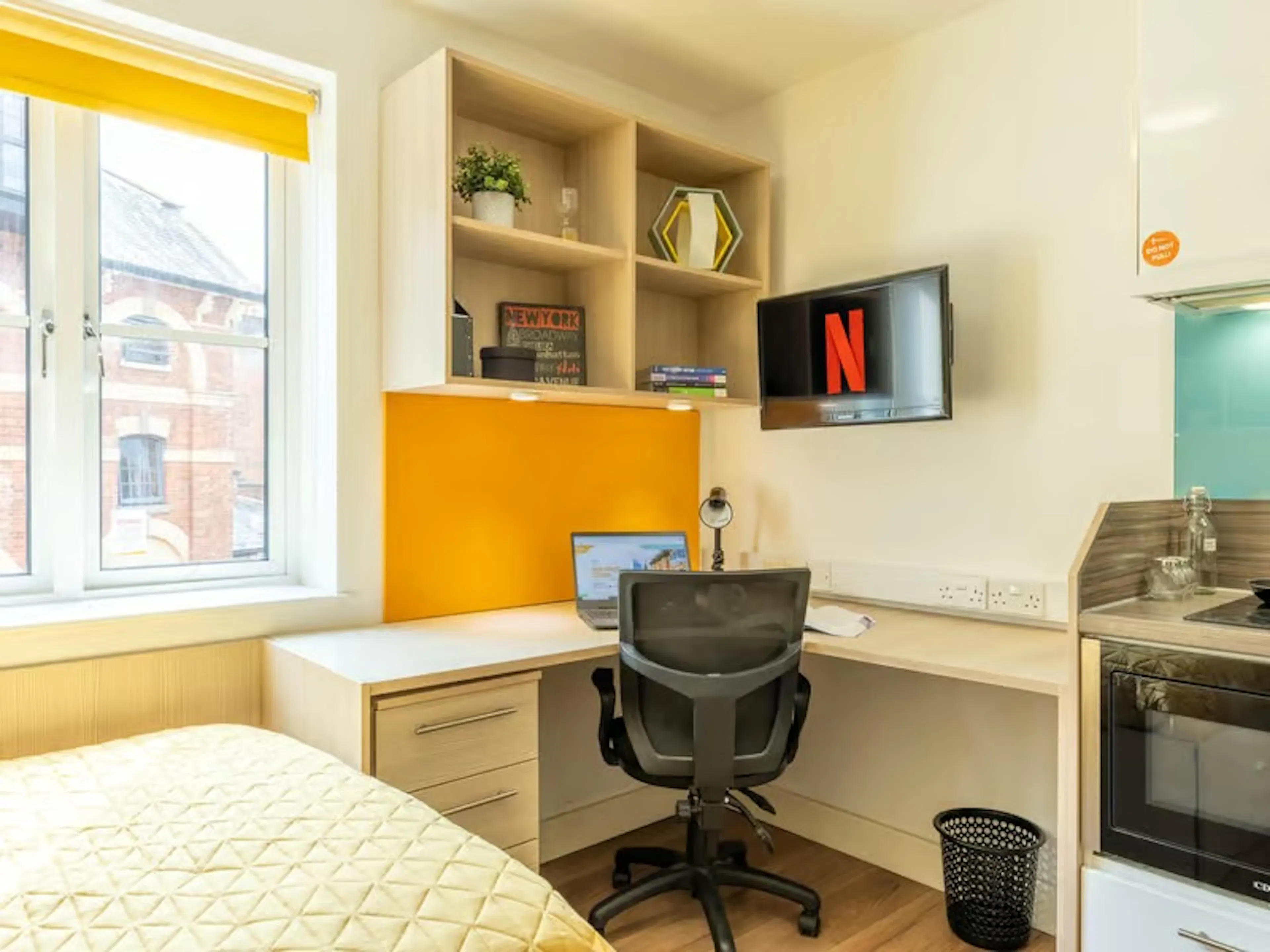 Classic Studio ROOM 2