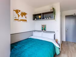 lee-point-cork-Premium En-suite